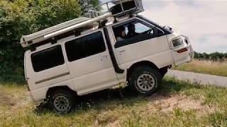 3 On teste le Van 4x4 en tout terrain [upl. by Logan]