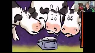 Ruby the Therapy Dog reads Click Clack Moo Cows That Type [upl. by Eloccin656]