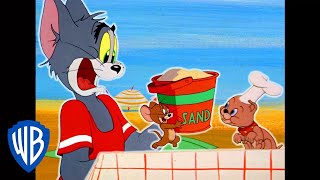 Tom amp Jerry in italiano  Ecco lestate  WB Kids [upl. by Dnanidref]