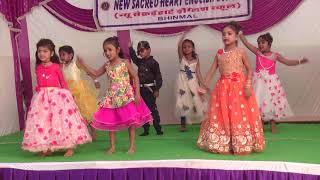 chota bacha jaan dance performance [upl. by Eaned]