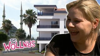 Die Wollnys kaufen ein Haus in der Türkei 🙌🏡  Folge 257  Die Wollnys  RTLZWEI [upl. by Annovad852]